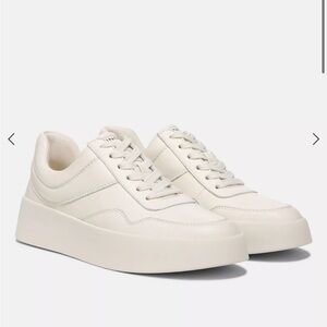 Vince Warren Court Women’s Casual Low-Top Sneakers in Milk size 8.5M